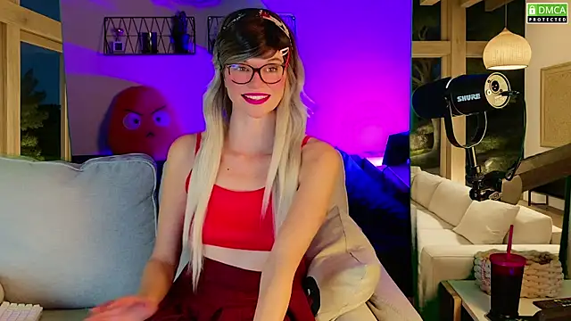 Kittychatte online show from September 30, 8:03 pm