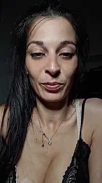 patatinahot87 online show from July 10, 4:07 pm