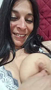 patatinahot87 online show from April 27, 5:10 pm