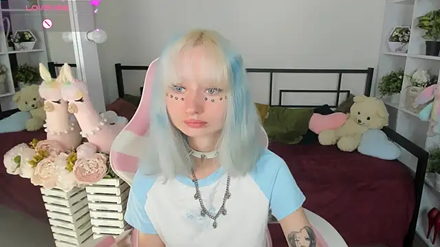 Katia Kim online show from April 24, 5:21 am