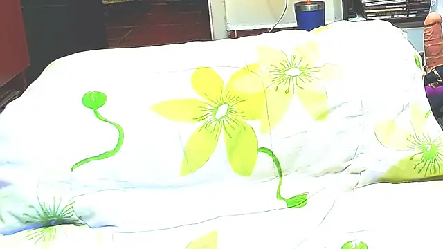 liandragostosa online show from April 8, 12:24 am