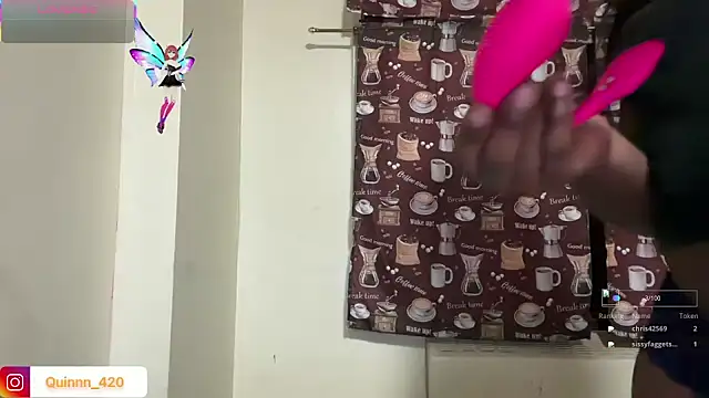 Snapshot of lil_momma420 chatting on October 4, 4:29 am lil momma420 online show from October 4, 4:29 am