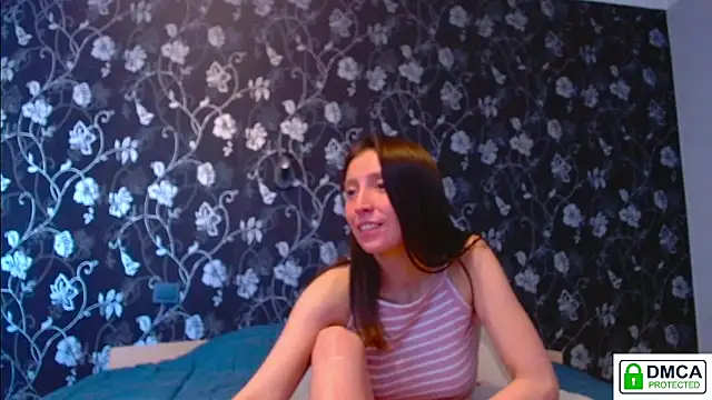 Sophi Cute online show from April 20, 11:35 am