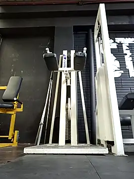 Sam Sara online show from March 31, 8:09 pm