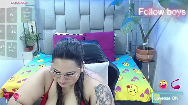 evelin zaens online show from April 20, 3:20 am