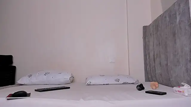 sexy ariah online show from June 4, 3:45 am