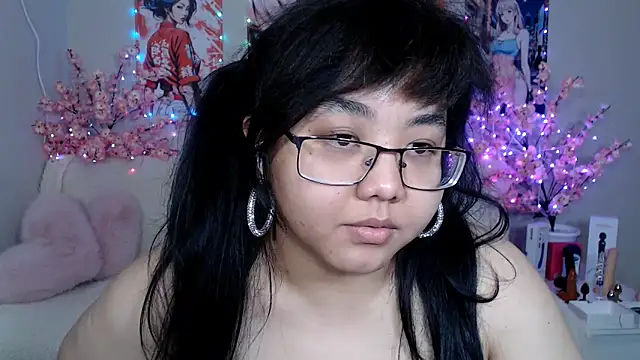 Moertomlly online show from April 24, 12:30 pm