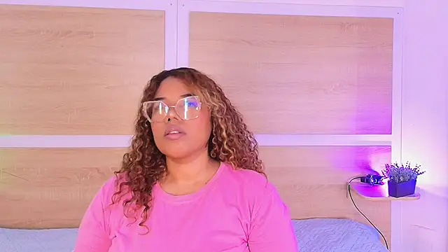  nickypurple  online show from April 23, 6:32 pm