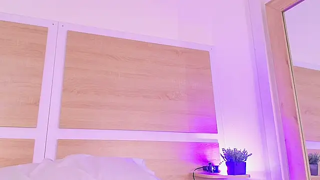  nickypurple  online show from April 26, 3:54 pm