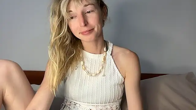 ivankai  online show from March 3, 1:06 pm