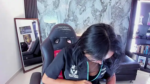 Nanami 19 online show from March 11, 5:59 pm