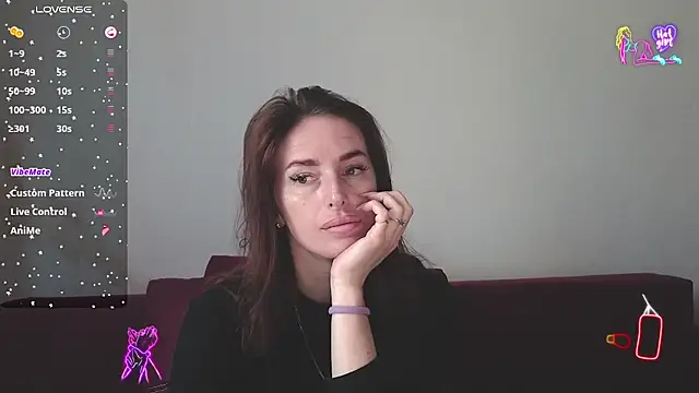 xx adrihanna xx online show from April 21, 6:09 am