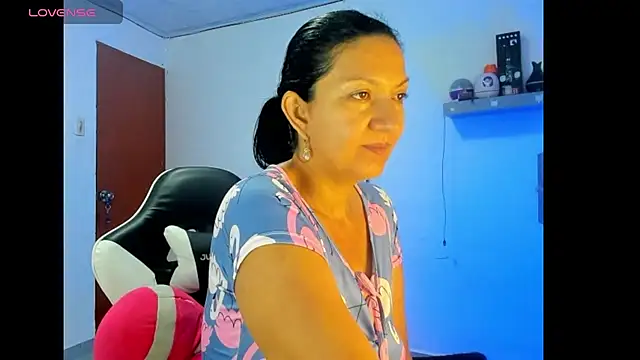 Angelblue  online show from April 23, 1:02 pm