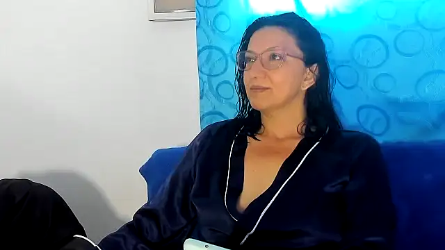 Angelblue  online show from April 24, 1:36 pm