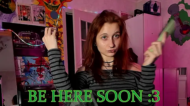 Sunny Mouse  online show from March 4, 5:30 pm