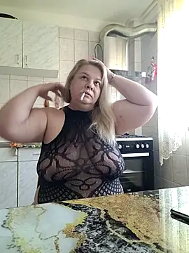 AriannaMilf online show from April 24, 5:32 am