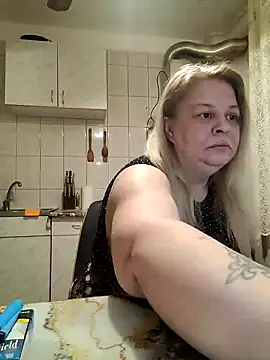 AriannaMilf online show from April 21, 3:02 am