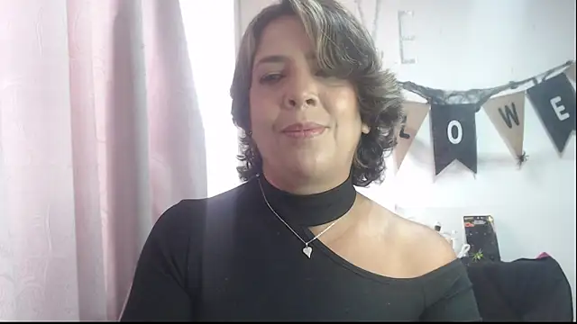 Snapshot of Victoria_meester chatting on October 14, 4:20 pm Victoria meester online show from October 14, 4:20 pm