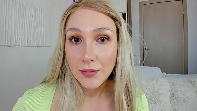 CarolMay online show from July 25, 1:51 pm
