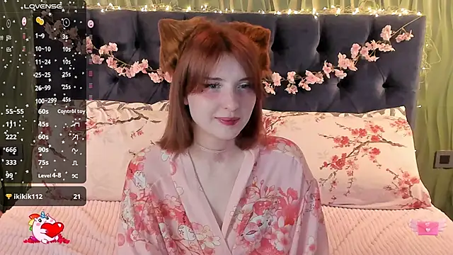 AliceLanley online show from September 28, 12:43 pm