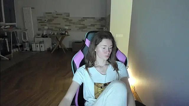 ooksiiii online show from May 4, 10:35 pm