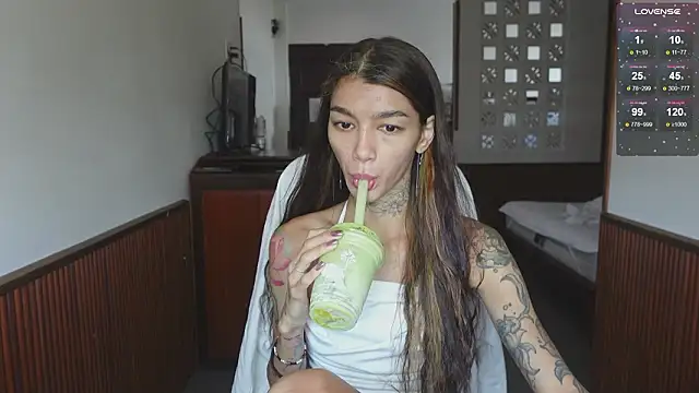 vinkitinkii online show from February 6, 4:16 am