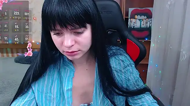 JuicyJess online show from December 15, 11:54 pm