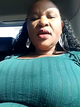 Snapshot of Bootyliciousbbw12 chatting on September 20, 12:58 pm Bootyliciousbbw12 online show from September 20, 12:58 pm
