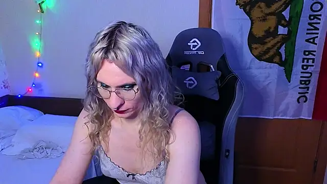 Lori Myaf online show from January 18, 3:08 pm