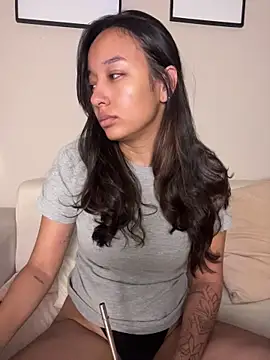 DianaHopson online show from April 20, 12:19 pm