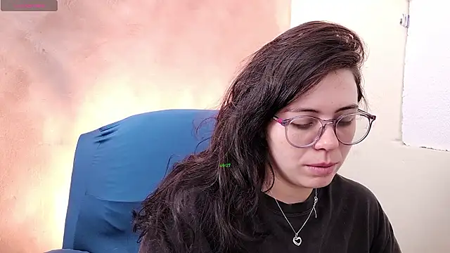 irinasweet27 online show from February 9, 11:23 am