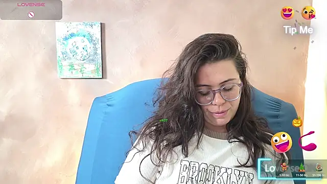 irinasweet27 online show from April 24, 1:08 am