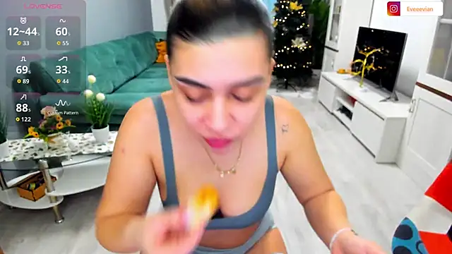 EveEvian online show from February 4, 4:10 pm