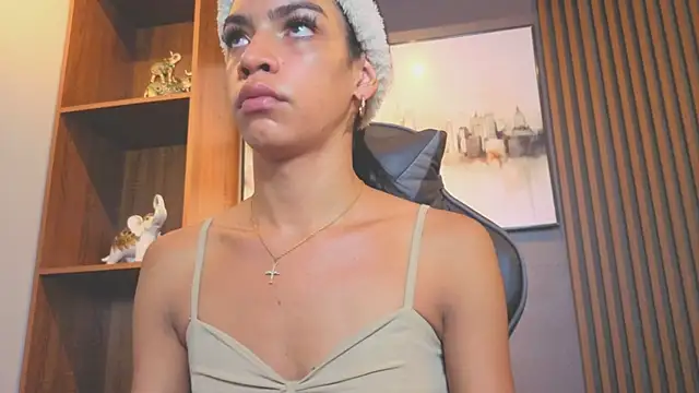 Alahia Rodriguez online show from August 8, 3:42 pm