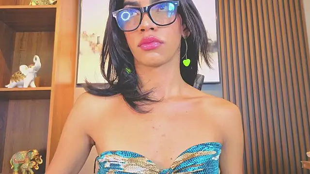 Alahia Rodriguez online show from July 24, 6:06 pm