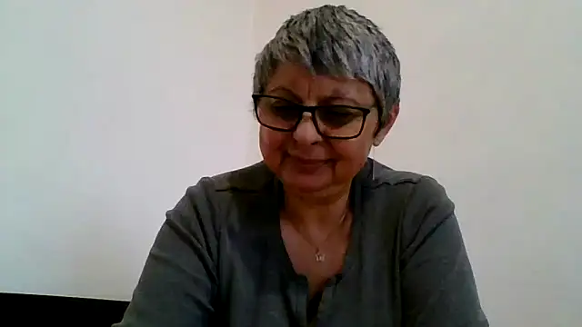 roseblak42 online show from February 9, 2:41 pm