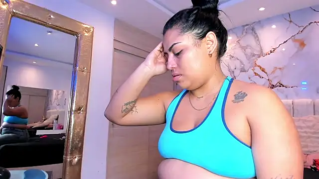 kiana cream online show from April 24, 1:14 pm