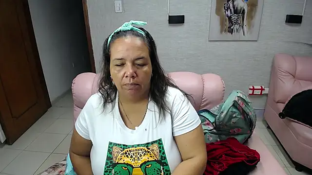 Penelope Nipples  online show from November 10, 12:11 pm