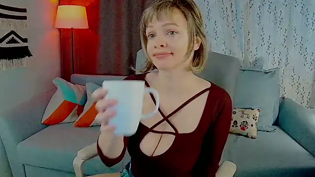 SweetEye online show from February 28, 7:41 am