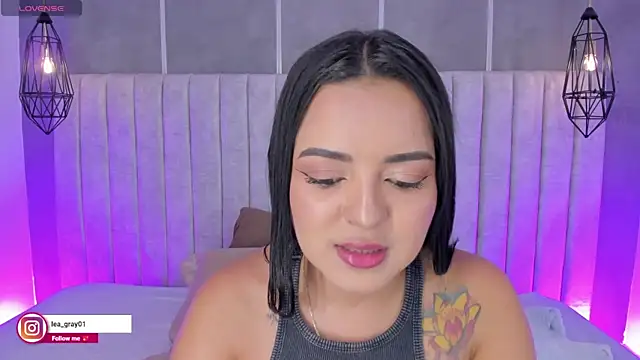 Snapshot of lea_gray chatting on September 8, 7:02 pm lea gray online show from September 8, 7:02 pm