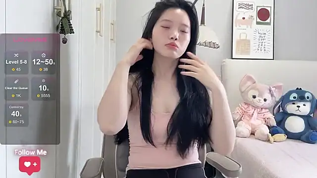 rose-u online show from April 26, 1:25 am