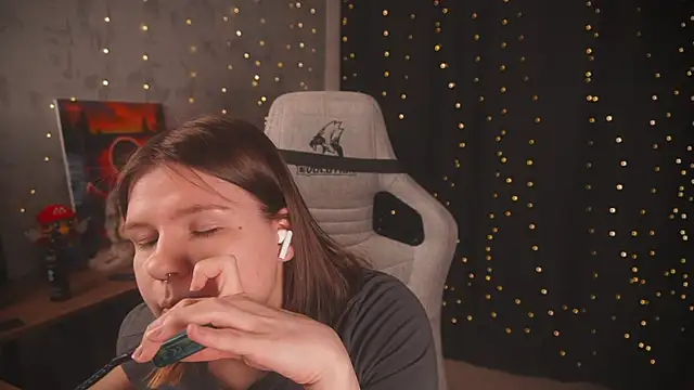 cuteamberlyyy online show from February 23, 5:52 am