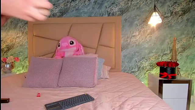  Hollywood 1 online show from November 20, 5:52 am