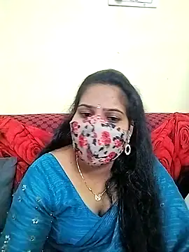 melina214 online show from April 26, 5:10 pm