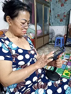 Hotestlove online show from December 2, 11:12 am