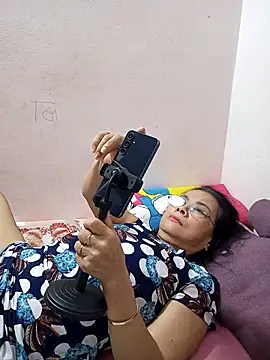 Hotestlove online show from October 13, 10:12 pm