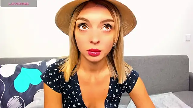  ellen meow  online show from October 1, 8:36 pm