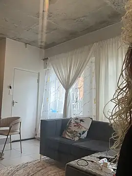 slimcateee online show from January 14, 8:19 am