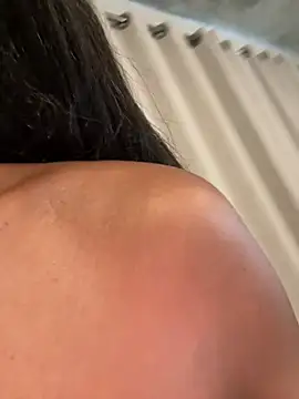 slimcateee online show from April 23, 10:55 am