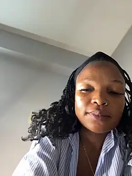 Snapshot of slimcateee chatting on October 6, 6:56 pm slimcateee online show from October 6, 6:56 pm